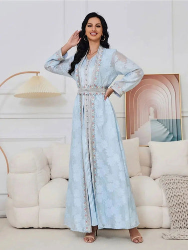 Hellblauer Kaftan